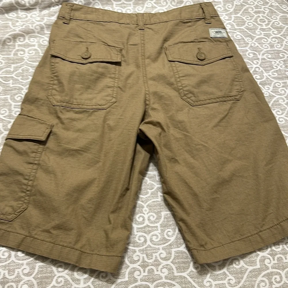 mens vans sz 28 shorts